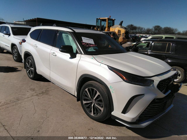 2021 Toyota Highlander, VIN: 5TDLZRAH7MS062526