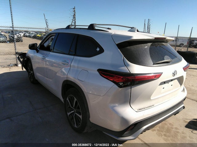 2021 Toyota Highlander, VIN: 5TDLZRAH7MS062526