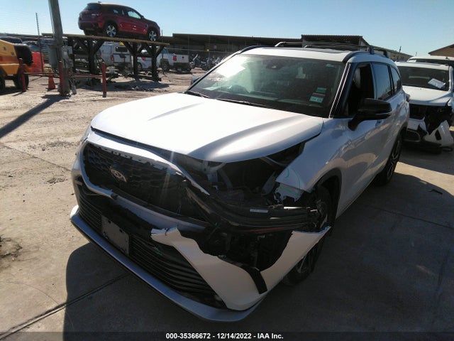 2021 Toyota Highlander, VIN: 5TDLZRAH7MS062526