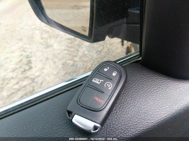 2020 Jeep Cherokee, VIN: 1C4PJLDB2LD561046