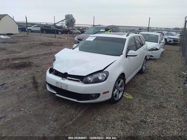 2013 VOLKSWAGEN JETTA SPORTWAGEN TDI W/SUNROOF VIN: 3VWML7AJ6DM605360