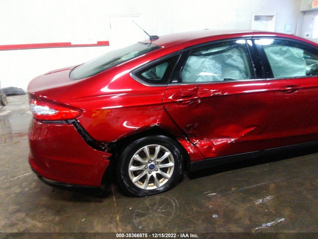 2015 FORD FUSION S VIN: 1FA6P0G71F5126006