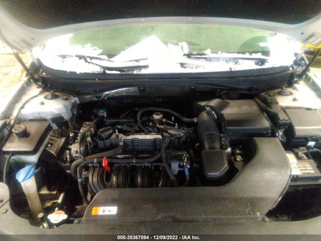 2017 HYUNDAI SONATA 2.4L VIN: 5NPE24AF1HH528672