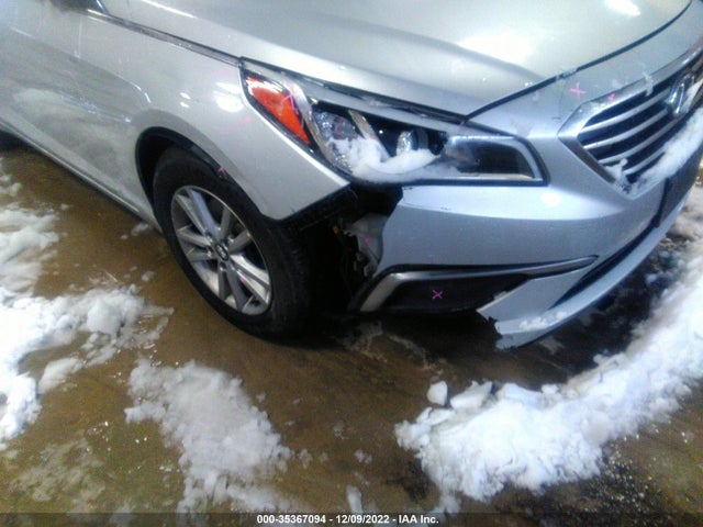 2017 HYUNDAI SONATA 2.4L VIN: 5NPE24AF1HH528672