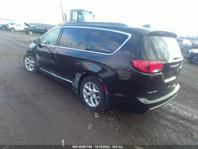 2017 Chrysler Pacifica, VIN: 2C4RC1BG4HR785090
