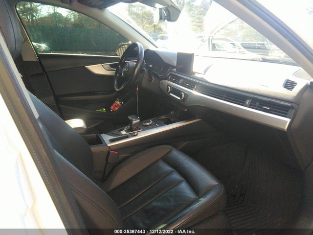 WAUGMAF49HA078198 Audi A4 Ultra Premium