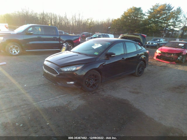 2016 Ford Focus, VIN: 1FADP3F29GL401360