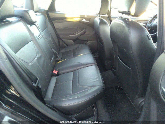 2016 Ford Focus, VIN: 1FADP3F29GL401360