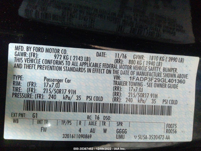 2016 Ford Focus, VIN: 1FADP3F29GL401360