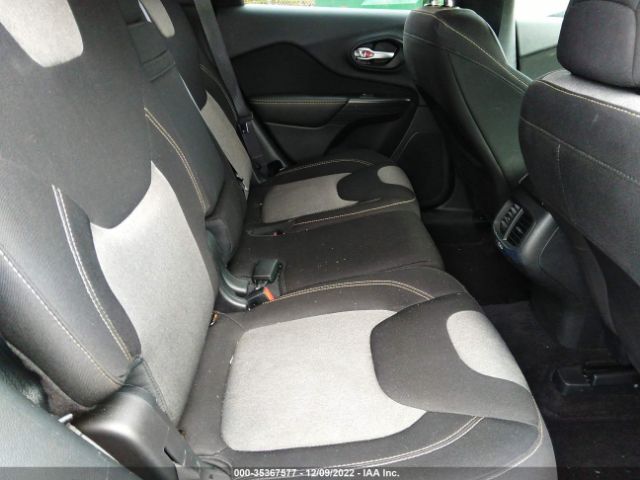 1C4PJMAB7GW278050 Jeep Cherokee Sport