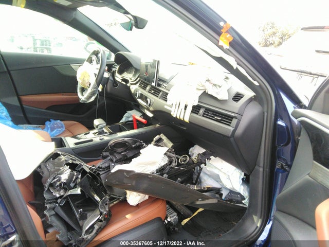 2021 Audi A4, VIN: WAUABAF46MA032060