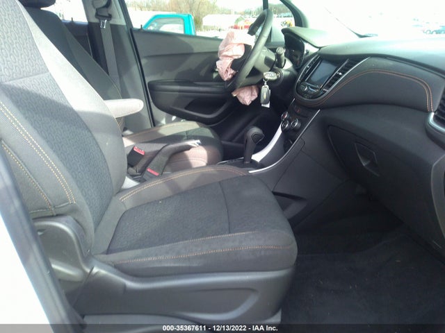 Chevrolet TRAX LS 2022 KL7CJNSM4NB543254 Image 7