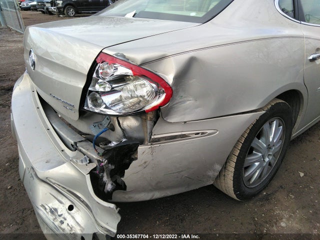 2008 BUICK LACROSSE CXL VIN: 2G4WD582581203883
