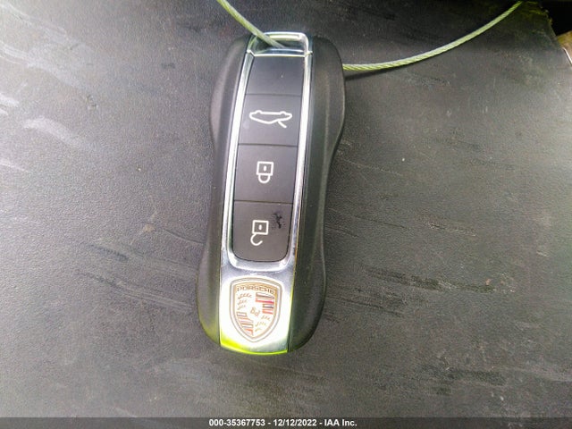 2020 Porsche 911, VIN: WP0AB2A91LS229366