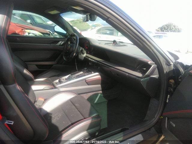 2020 Porsche 911, VIN: WP0AB2A91LS229366