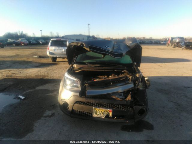 KNDJN2A29J7568337 KIA Soul Base