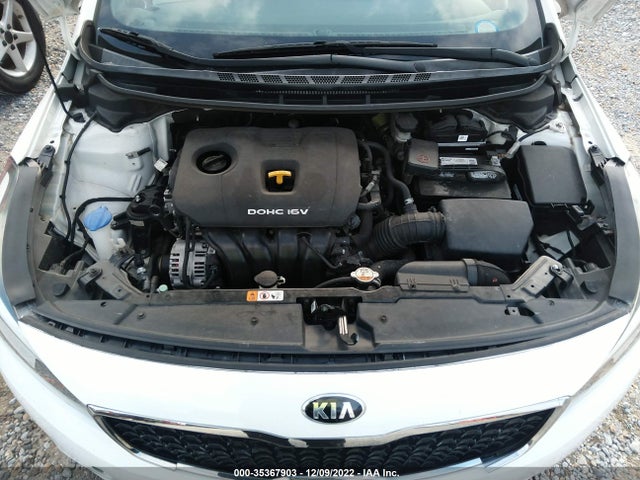 2017 Kia Forte, VIN: 3KPFK4A77HE126933