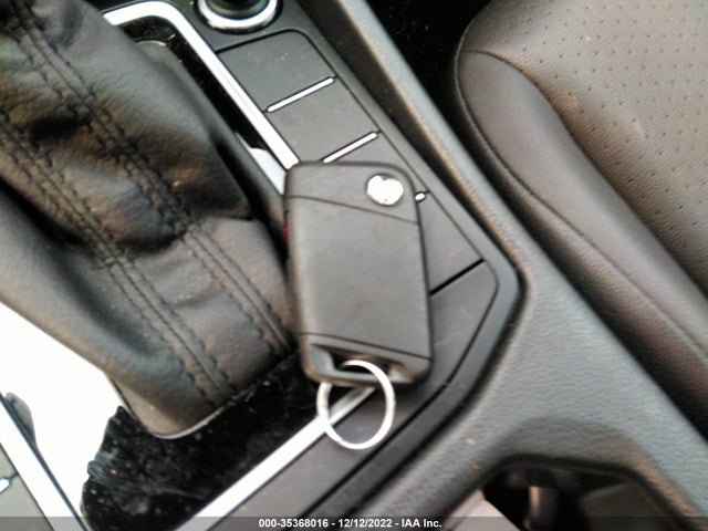 3VWEB7BU6LM056631 Volkswagen JETTA SEL