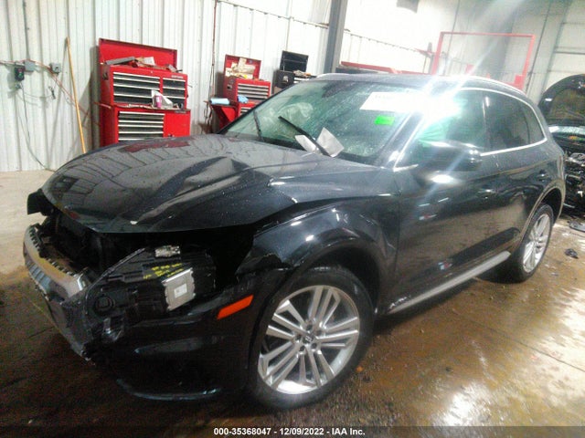 Audi Q5 Premium Plus 2018 WA1BNAFY7J2185175 Image 2