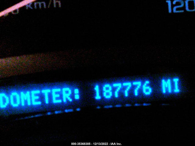 GMC YUKON DENALI 2004 1GKEK63U74J214263 Image 8