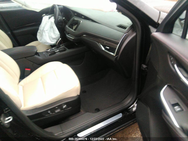 2022 Cadillac XT4, VIN: 1GYFZFR48NF131765