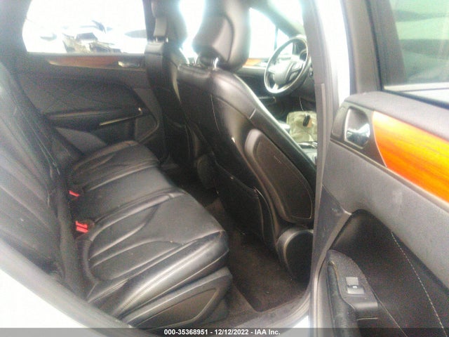 Lincoln MKC 2016 5LMCJ3C95GUJ15002 Image 13