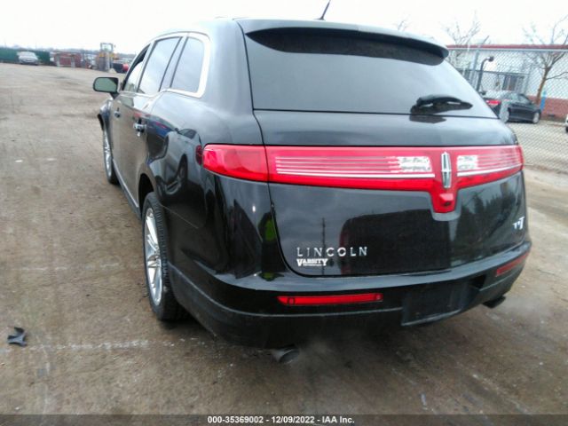 2LMHJ5AT9KBL00501 Lincoln MKT