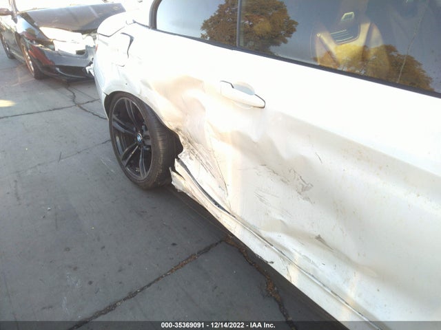 2017 BMW M4, VIN: WBS3U9C56HP970847