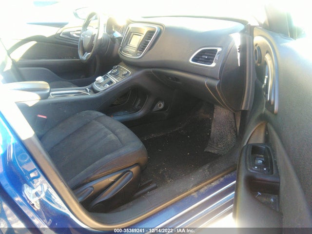 Chrysler 200 Limited 2015 1C3CCCAB0FN758247 Image 5