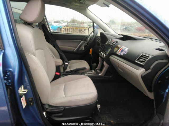 JF2SJAEC2JH427179 Subaru Forester Premium