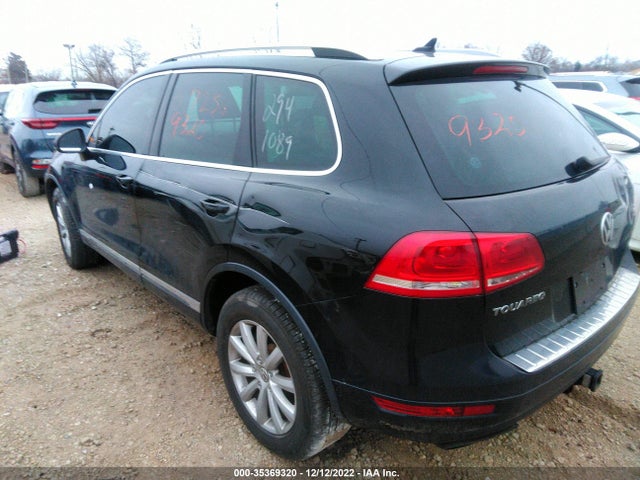 WVGEF9BP2CD007236 Volkswagen Touareg Sport