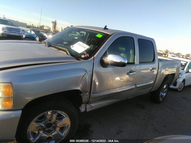 2011 CHEVROLET SILVERADO 1500 LT VIN: 3GCPCSE00BG188625