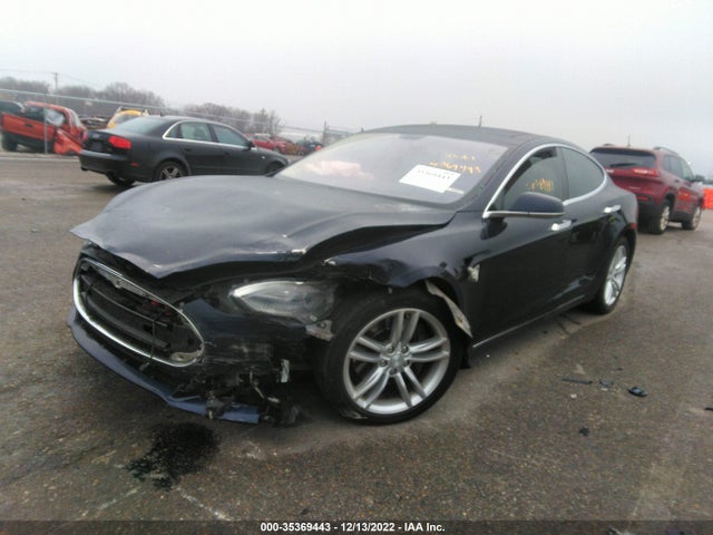 Tesla MODEL S 2013 5YJSA1CN2DFP17851 Image 2