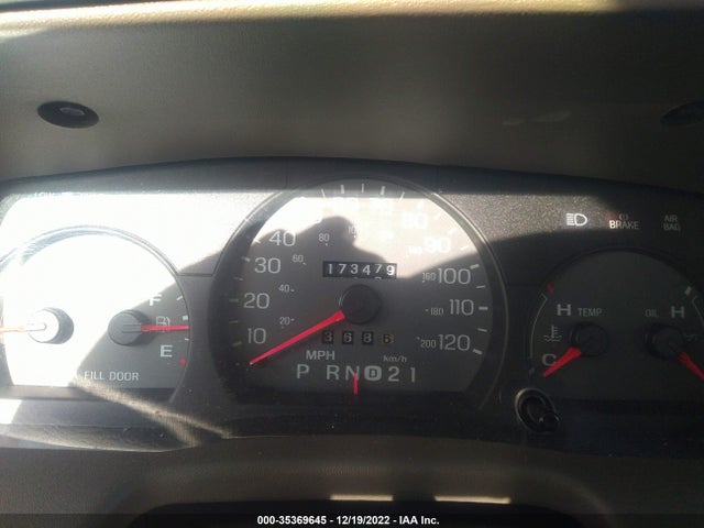2003 MERCURY GRAND MARQUIS GS VIN: 2MEFM74W03X709490