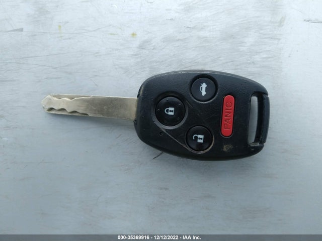 2012 HONDA CIVIC CPE LX VIN: 2HGFG3B52CH533579