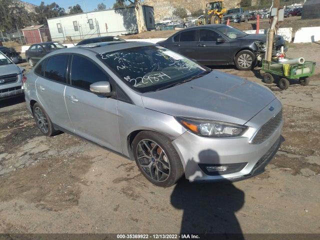 2017 Ford Focus, VIN: 1FADP3H23HL229874