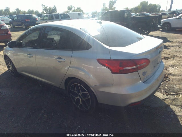 2017 Ford Focus, VIN: 1FADP3H23HL229874
