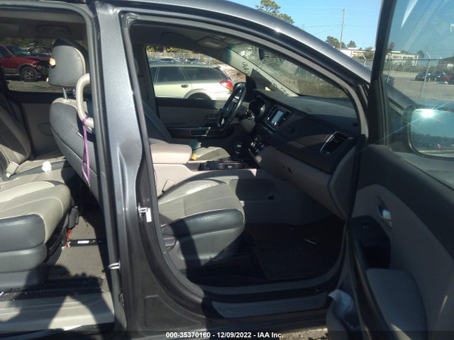 2017 Kia Sedona, VIN: KNDMB5C19H6338275
