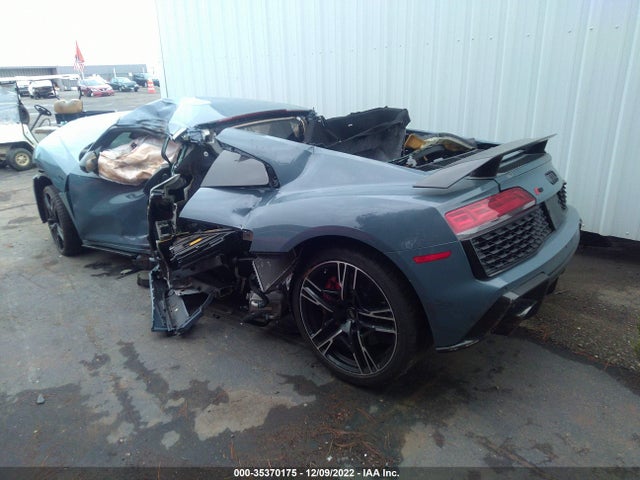 2022 Audi R8, VIN: WUAKBAFX0N7900475