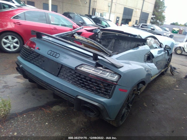 2022 Audi R8, VIN: WUAKBAFX0N7900475