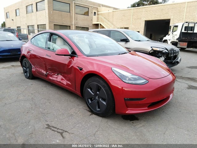 2022 5YJ3E1EB5NF154520 zdjęcie główne