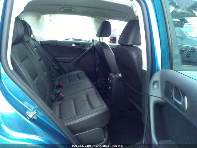 WVGAV7AXXHK031195 Volkswagen TIGUAN