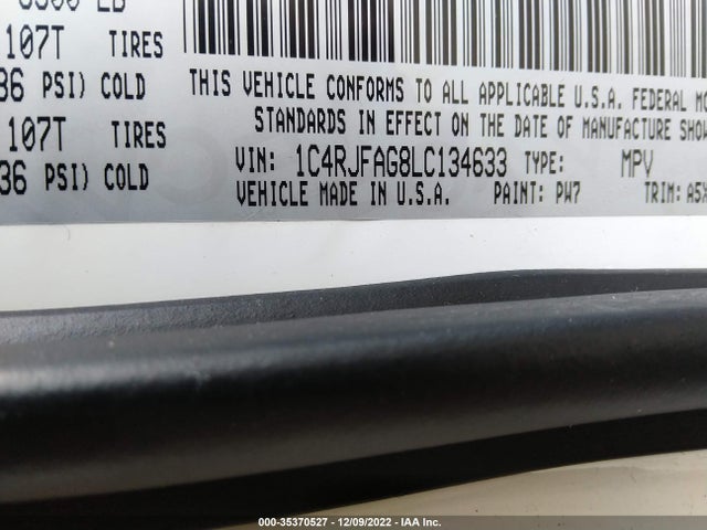 1C4RJFAG8LC134633 Jeep Grand Cherokee Upland