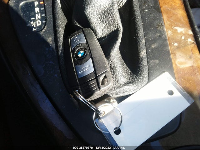 BMW 3 Series 335i Xdrive 2011 WBAPL5G52BNN22474 Image 3