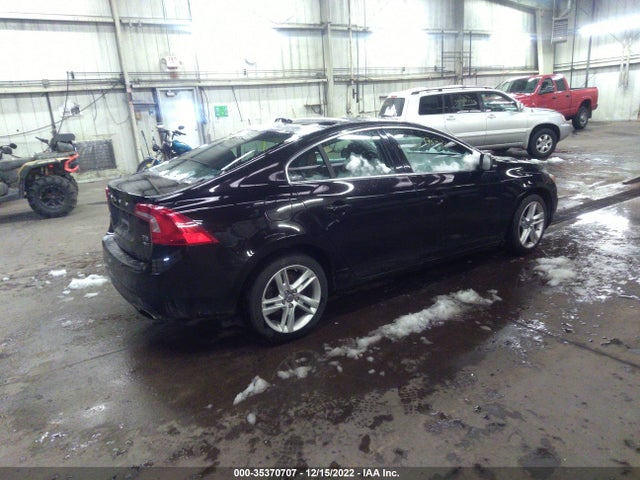 Volvo S60 T5 Premier Plus 2015 YV1612TC9F1308967 Image 4