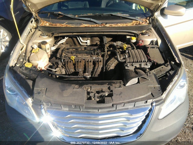 1C3CCBAB8EN143292 Chrysler 200 LX
