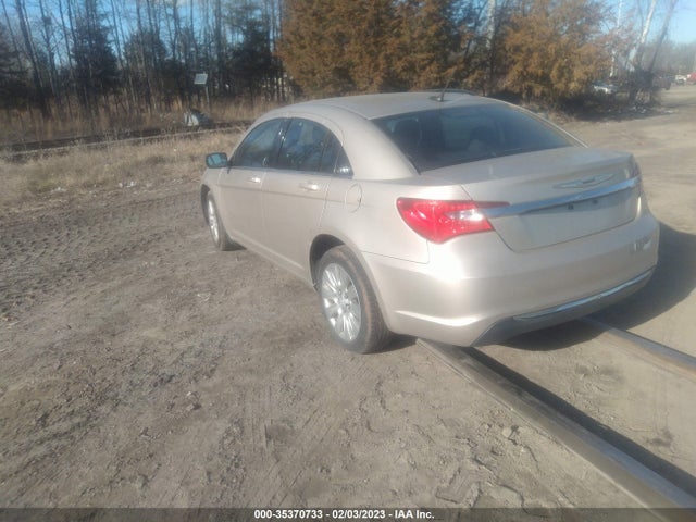 1C3CCBAB8EN143292 Chrysler 200 LX