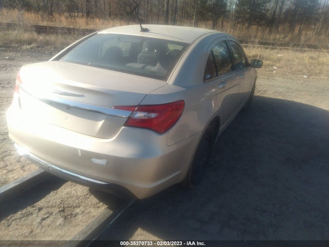 1C3CCBAB8EN143292 Chrysler 200 LX