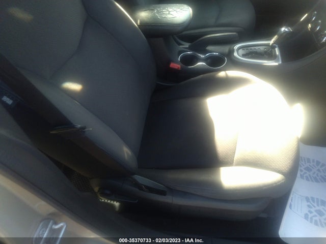 1C3CCBAB8EN143292 Chrysler 200 LX