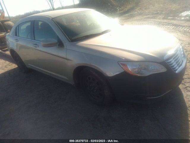1C3CCBAB8EN143292 Chrysler 200 LX